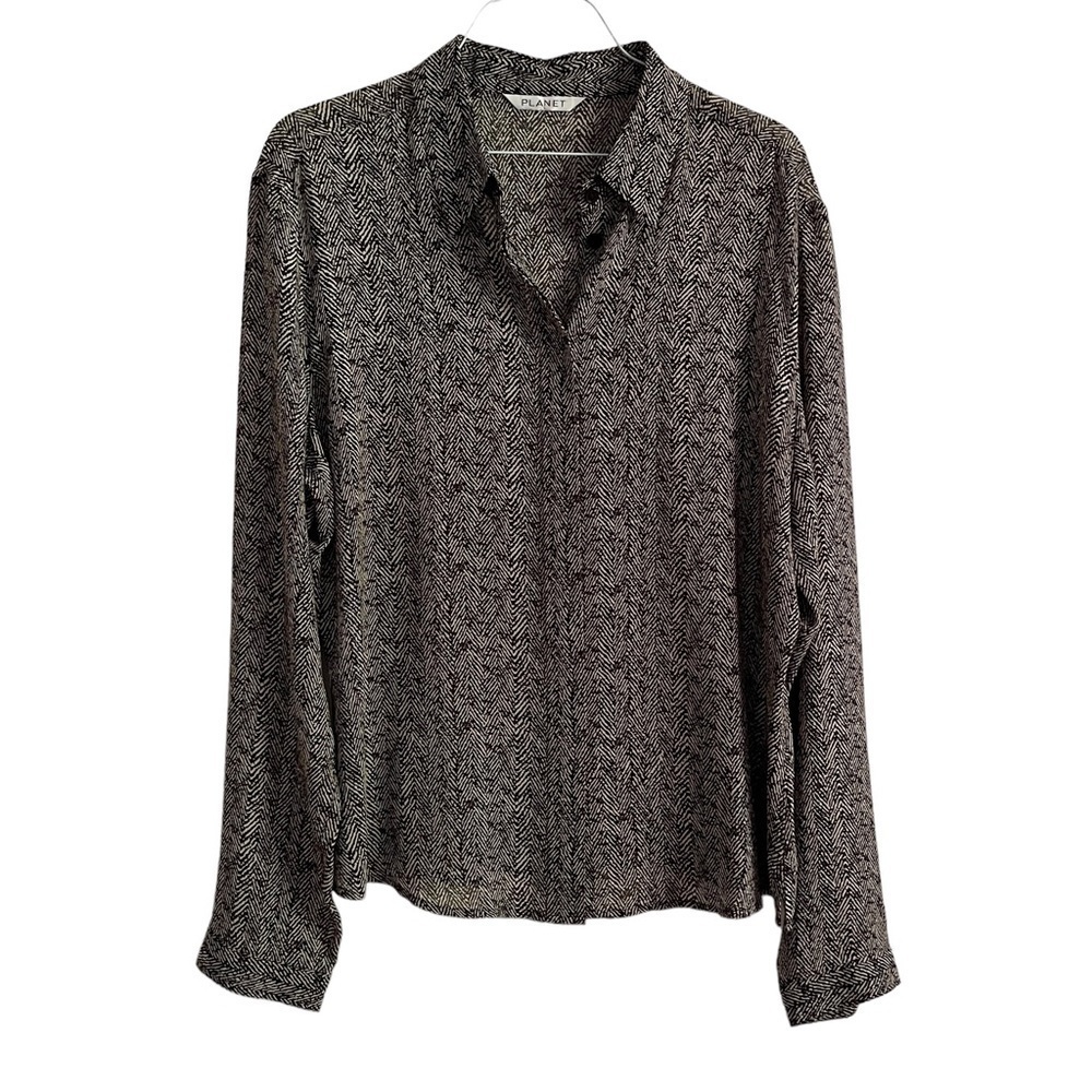 Planet 100% Silk Semi-Sheer Fishbone Pattern Button Down Blouse